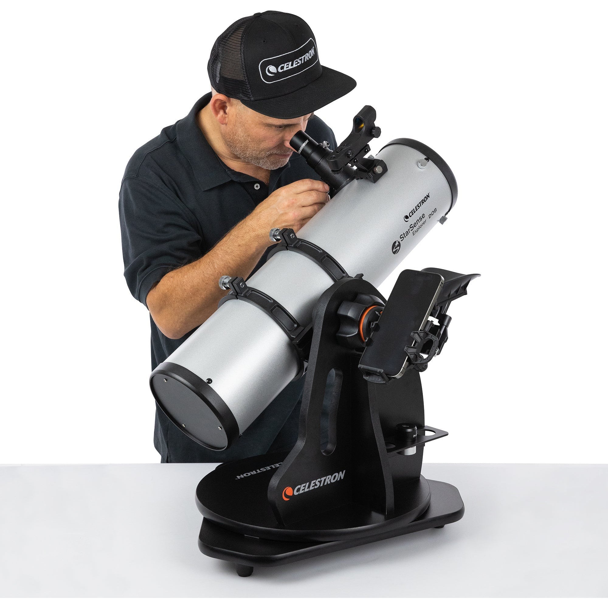 Celestron StarSense Explorer 130mm Tabletop Dobsonian
