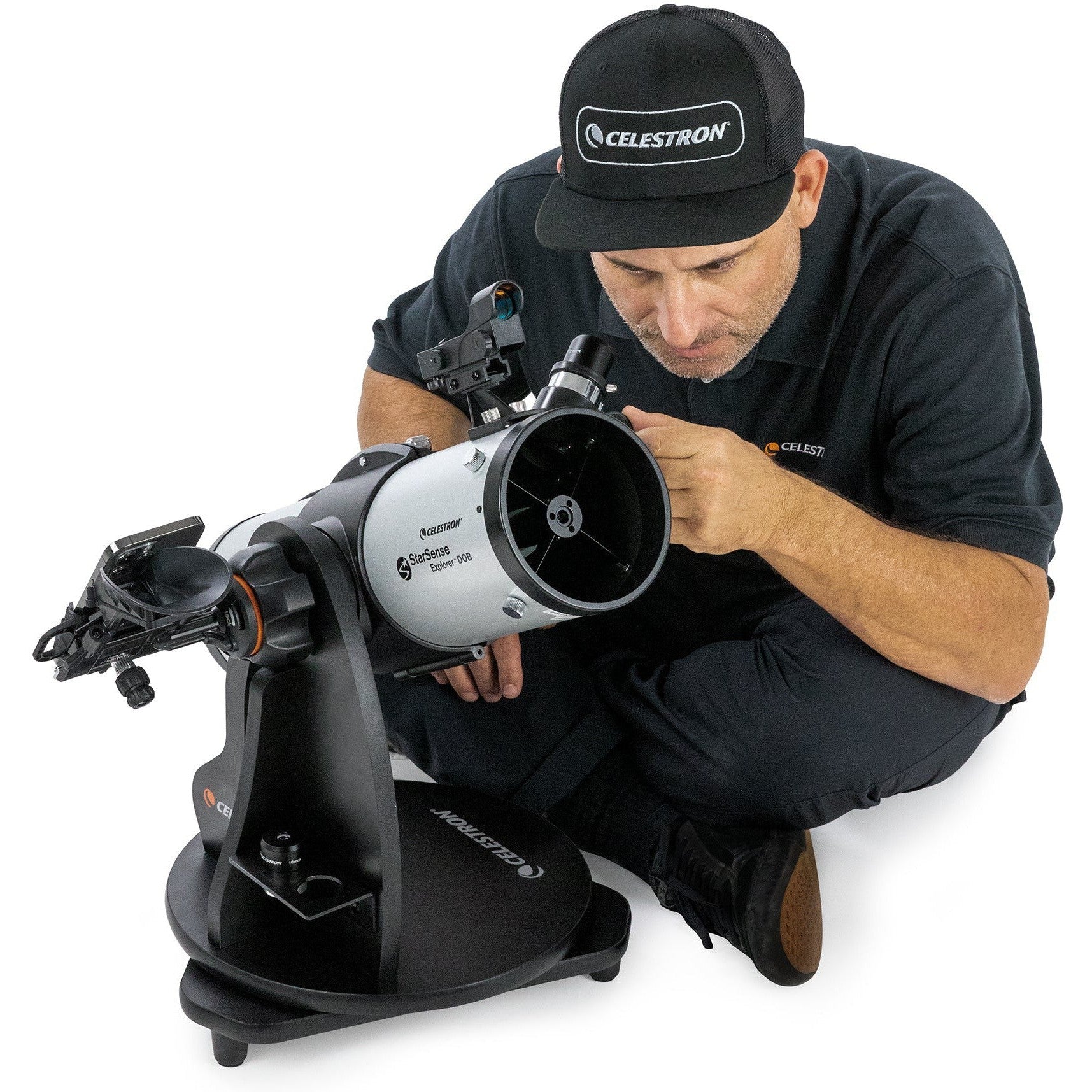 Celestron StarSense Explorer 114mm Tabletop Dobsonian