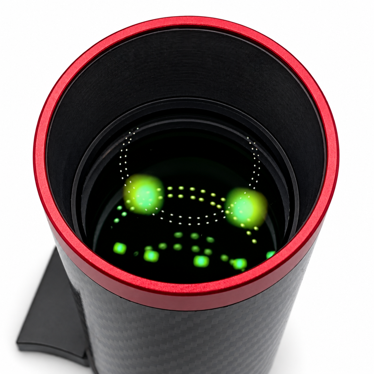 Close-up of the DCS 40ED guidescope objective and red rim