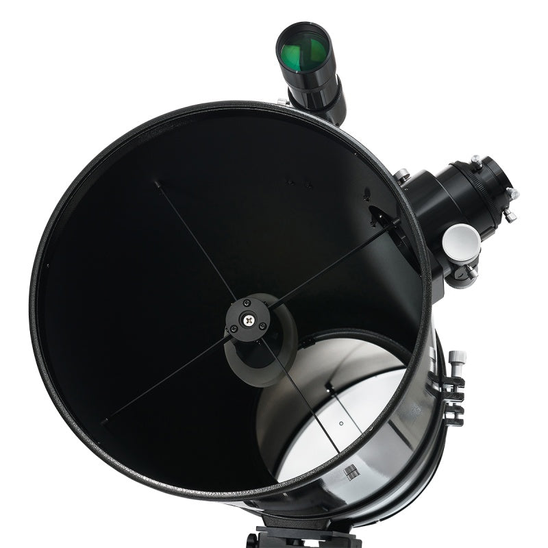 Front aperture and secondary mirror assembly of StellaLyra 12-inch f/4 Newtonian