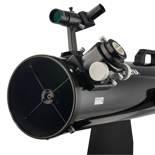 Right-angle finder and focuser on the StellaLyra 6-inch Dobsonian